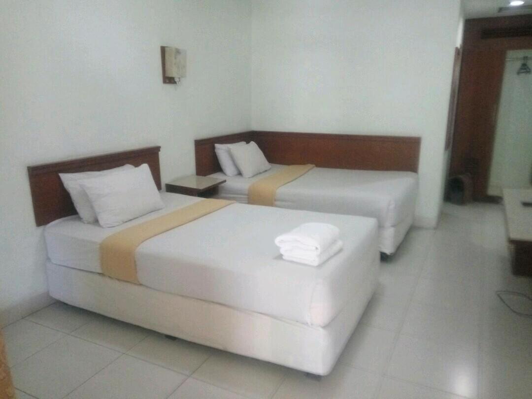 Pandu Lakeside Hotel Parapat Zewnętrze zdjęcie