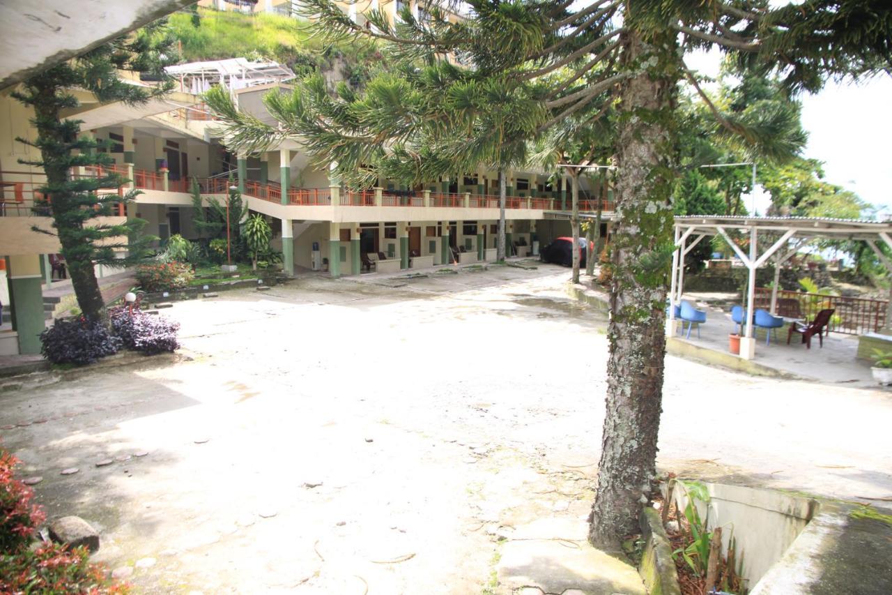 Pandu Lakeside Hotel Parapat Zewnętrze zdjęcie